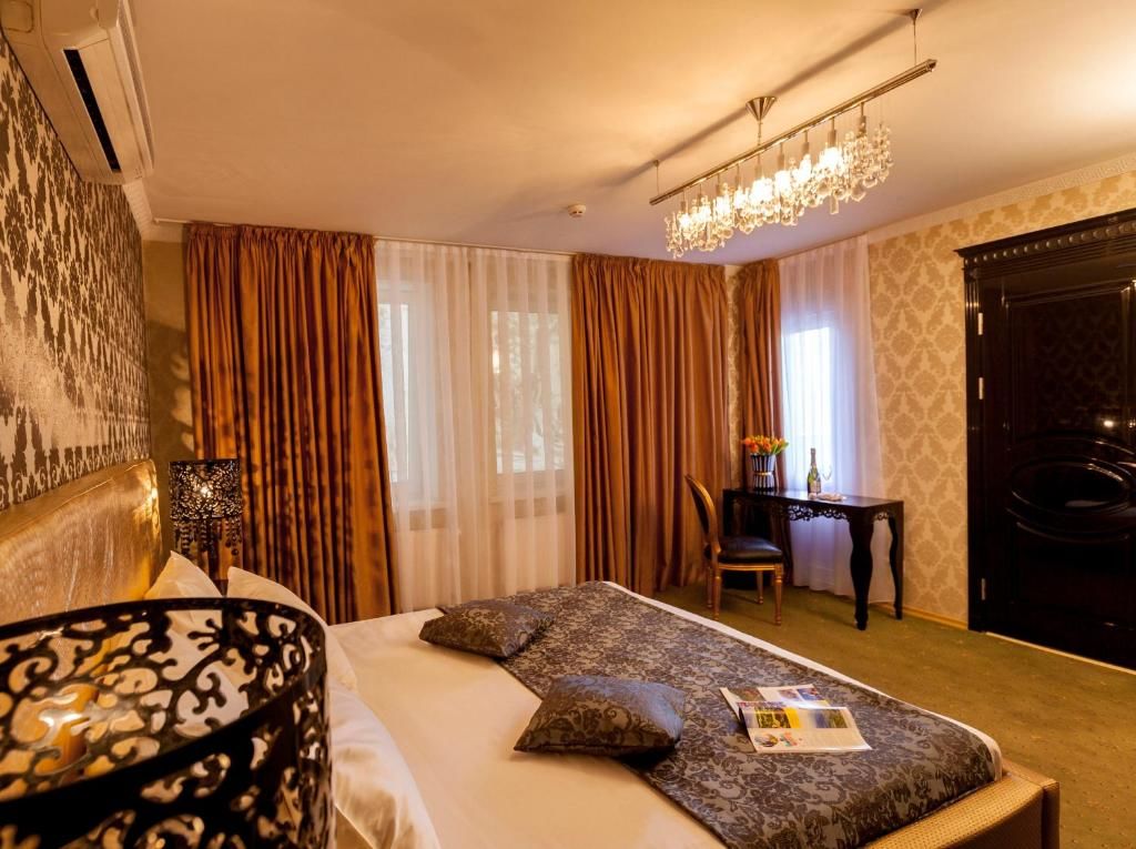 Отель Weekend Boutique Hotel Кишинёв